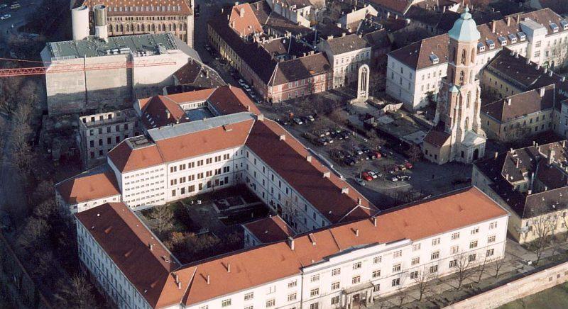 Visszatér a Hadtörténeti Múzeum a Budai Várba – Kürtös László szerint helyére kerül a magyar katonai örökség