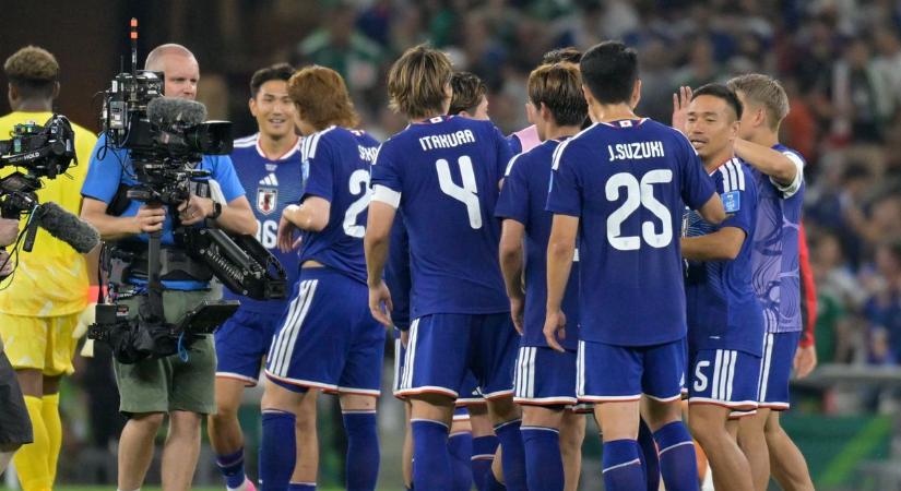 Japán sikerrel zárult a vb-k történetének ezredik mérkőzése: magyar név is debütált a találkozón