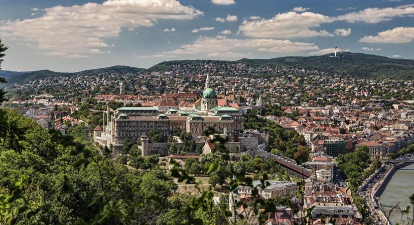 Időjárás: kánikulával és zivatarokkal ér véget a hét