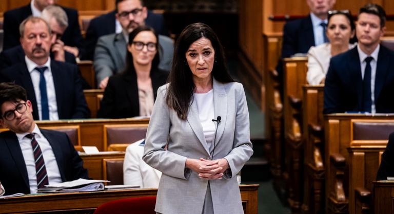 Orbán Anita: Szijjártó Péterék sok dokumentumot megsemmisítettek