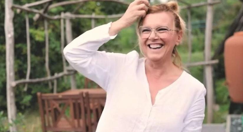 Videón Borbás Marcsi kerti tippje az Őrségből, amit mindenki utánozni fog