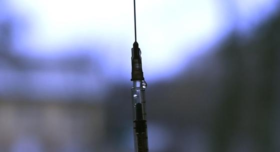 Az Európai Gyógyszerügynökség elkezdte vizsgálni a németek vakcináját is