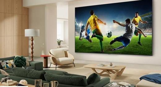 Nem a mobil győzi le a tévét – új korszak kezdődik a sportközvetítésekben