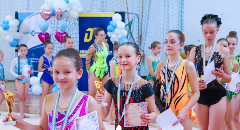 A DSI ritmikus gimnasztika szakosztálya is megtartotta évzáróját