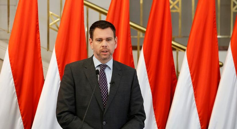 Vitézy Dávid nagy bejelentést tett, örülni fognak a vonattal közlekedők