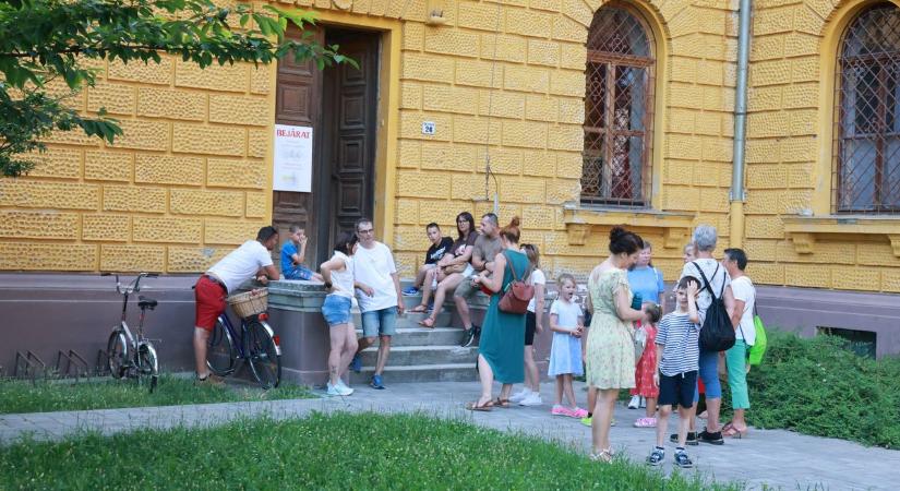 Ezrek indultak kalandozni az éjszakába megyeszerte – Mi üthetett beléjük? (galéria)