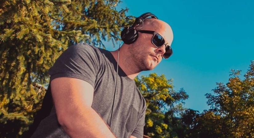 Mr.Son – Therapy Chill Radio Show