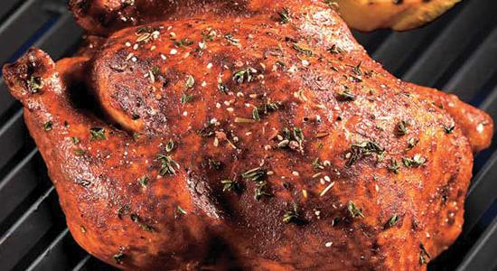 Egészben sült pulyka a grillen