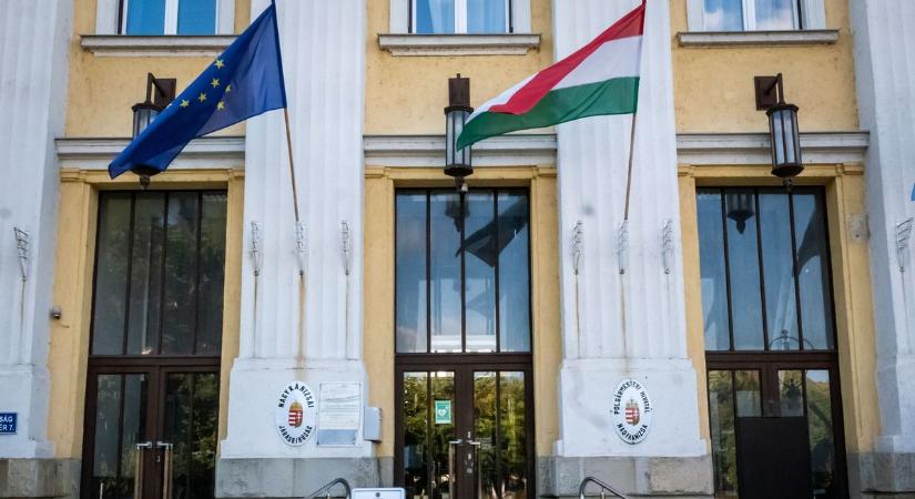 Prostikat segítettek, s 65 milliót kerestek négy év alatt – bebukott a kéjlakásbiznisz