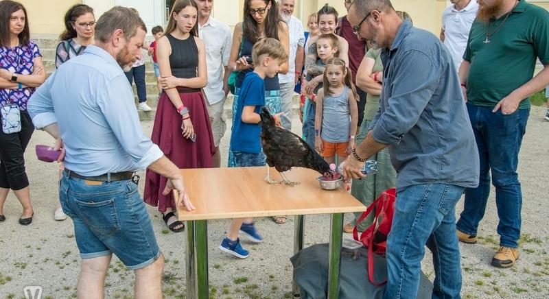 Leleplezték gróf Erdődy György szobrát és részt vettünk egy "eltolt" időutazáson is a Múzeumok Éjszakáján