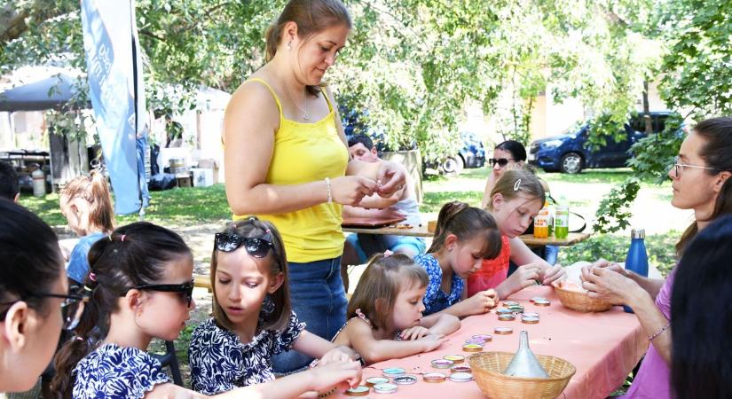 Nemcsak nézőként hanem igazi alkotóként is vár mindenkit a szolnoki ARTjáró a hétvégén