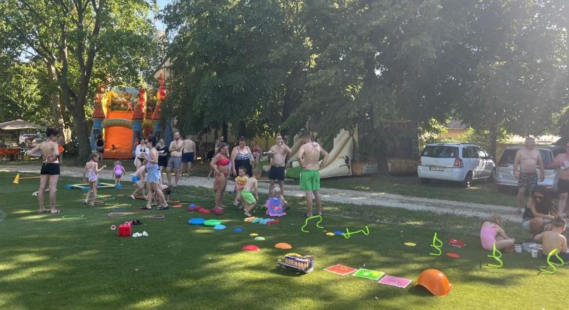 Mosolyhullám a strandon: első alkalommal rendezték meg a kapuvári gyerekfesztivált
