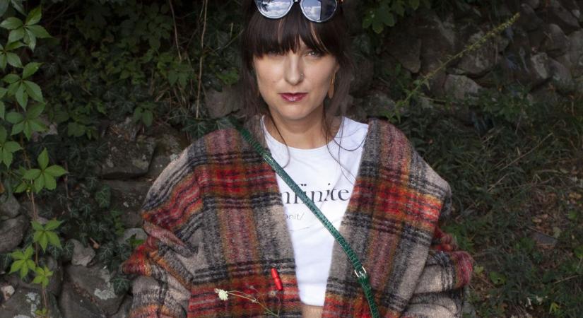 „Mióta anya vagyok, nincs időm az ihletre várni” – Interjú Garam-Nagy Kata költővel