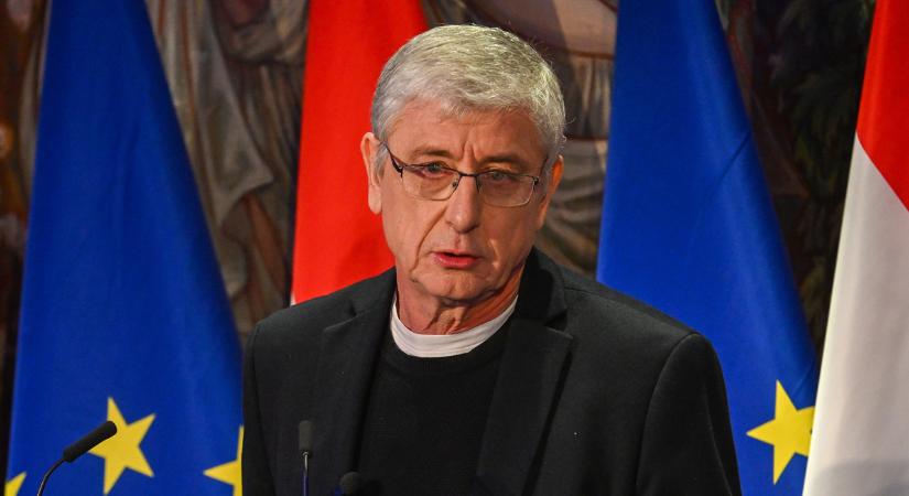 Ebben a kis faluban kezdhet új életet Gyurcsány Ferenc