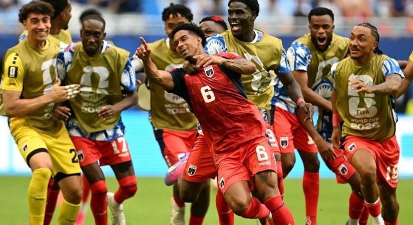 Újabb bravúr a zöld-fokiaktól a vb-n, Uruguay ellen is összejött a pontszerzés