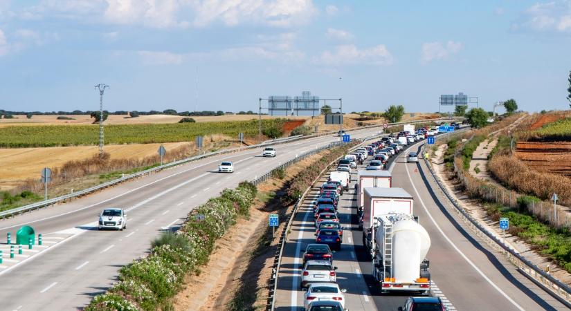 Most jött! Nagy baleset történt az M1-esen: óriási torlódásra kell számítani ezen a szakaszon