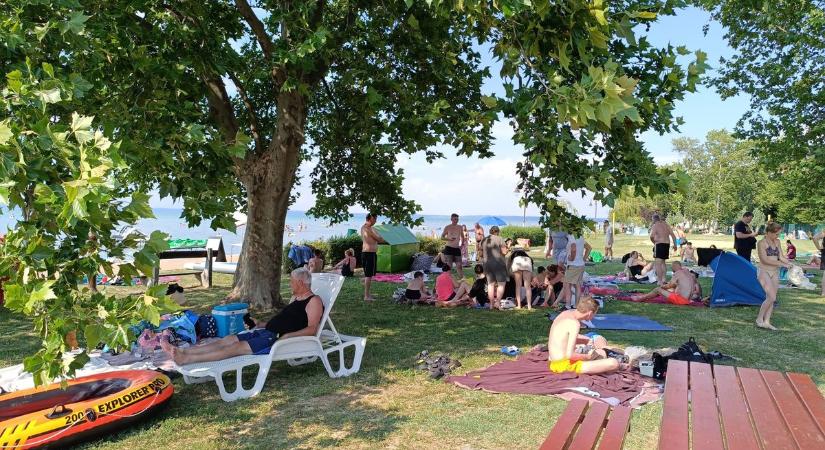 Kánikula idején maradtak víz nélkül a strandolók az Aranyparton