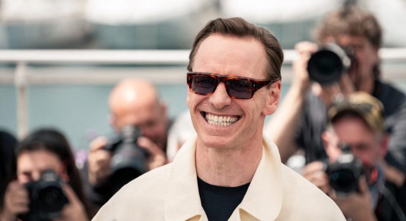 Michael Fassbender szerint a mesterséges intelligencia tönkreteszi a világba vetett bizalmunkat