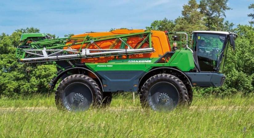 Pantera 7004 – Precíziós önjáró permetezőgép az Amazone-tól  VIDEÓ