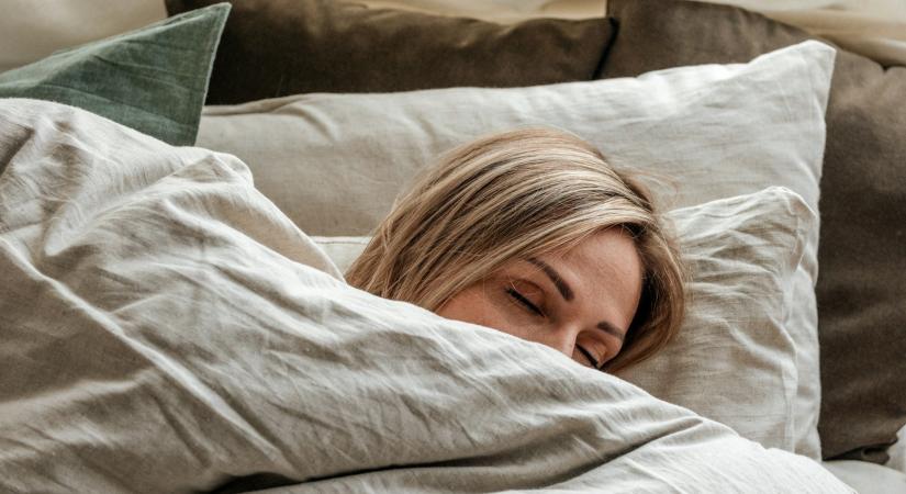 A Szűz agya éjszaka pörög, a Kos kialvatlanságtól szenved – Ez okozza az alvászavarod a csillagjegyed szerint