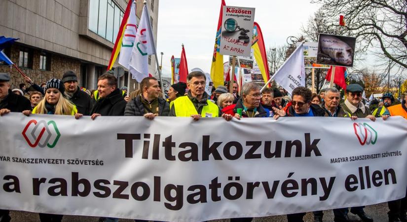 Magyar Péterhez és két miniszteréhez fordultak a szakszervezetek, egyeztetést sürgetnek