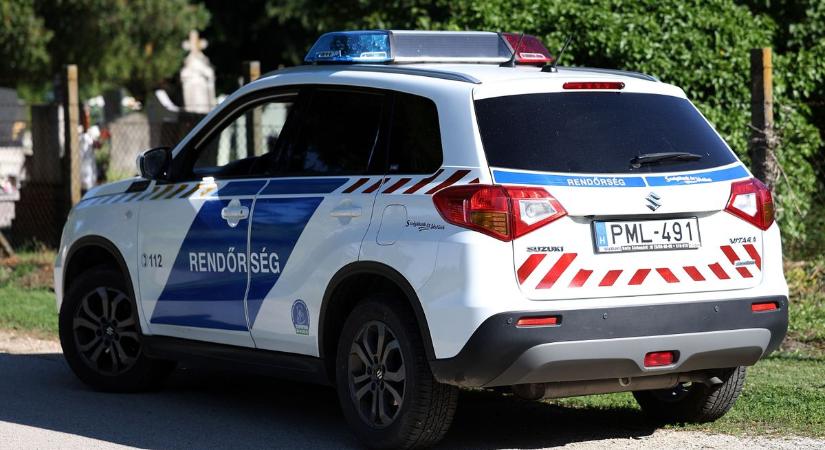 Exhumálás a temetőben és baleset az 55-ösön – ezek voltak az elmúlt hét legolvasottabb hírei
