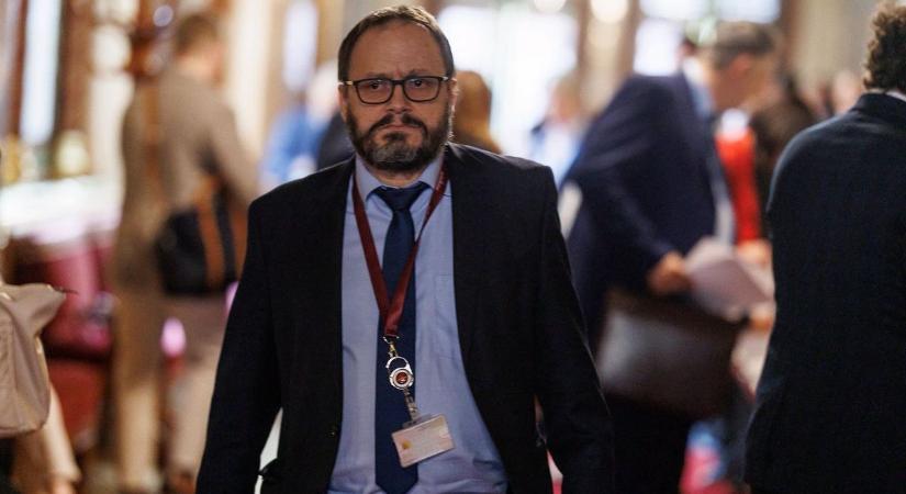 Kármán András: Magyarország elkötelezett az euró bevezetése mellett, és ehhez vállalta, hogy 2030-ig teljesíti a maastrichti kritériumokat