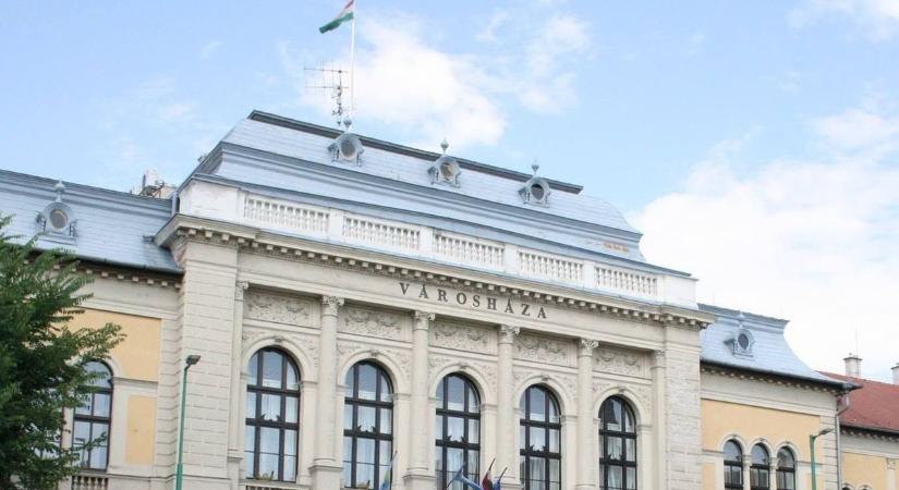 Több mint 100 millió forint érkezett Ceglédre, elárulták, mire is költik majd