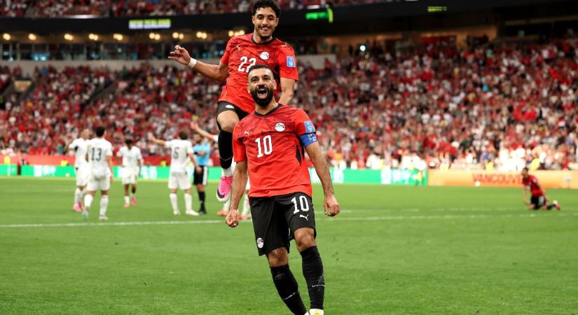 Egyiptom a csoport élére állt, Ibrahimovic elaludt a belgák meccsén