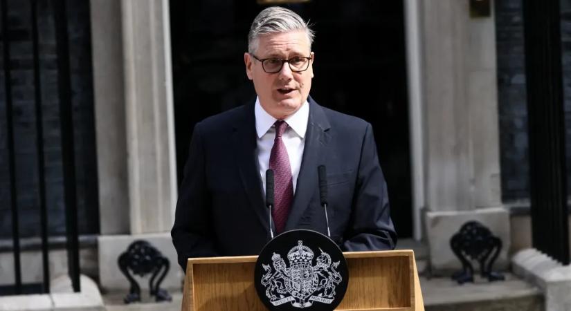 Már több brit politikus is reagált Starmer lemondására, Nigel Farage előrehozott választást követel