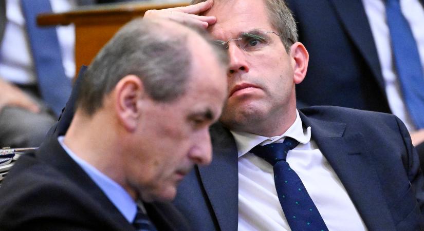 Ruff Bálint rálépett a gázra: kivételes eljárásban vezetik ki a védett árakat