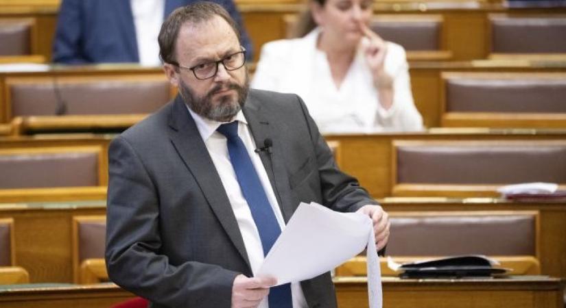 Nagyot mentett a májusi számokon az új kormány
