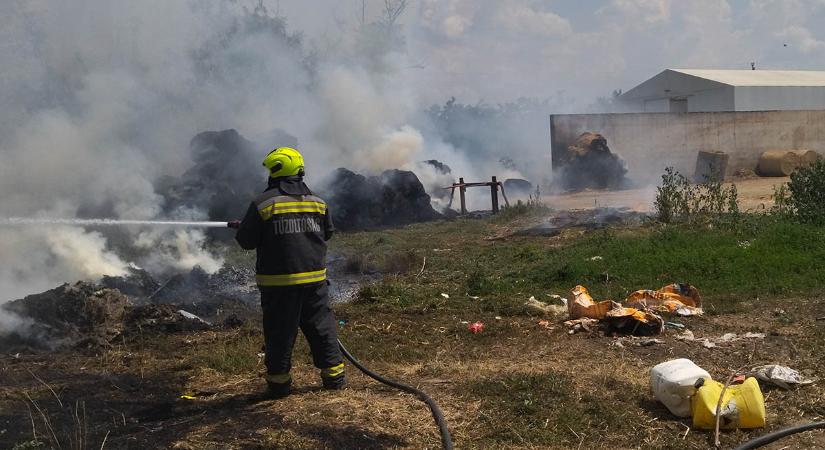 Viharkárok és szabadtéri tüzek adtak munkát a hétvégén a tűzoltóknak