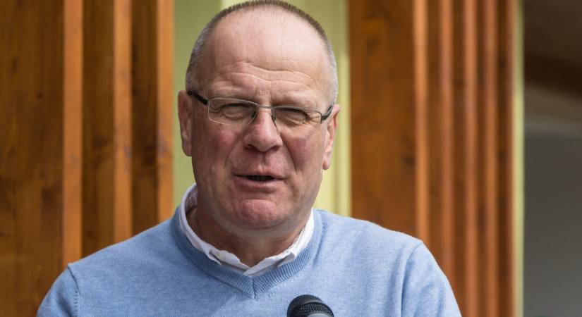 Navracsics Tibor: szinte már csak bizonytalan szavazói maradtak a Fidesznek