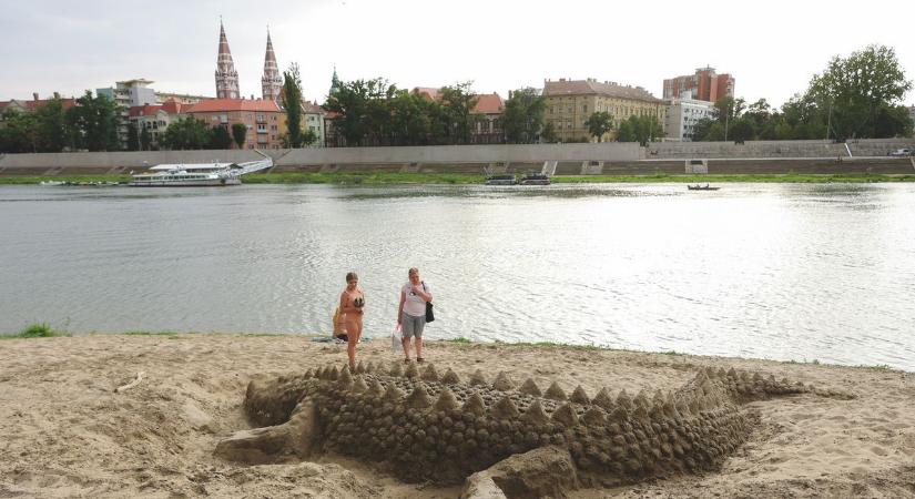 Nyár a Laposon: kiderült, mikor épül újjá a strand ikonikus krokodilja