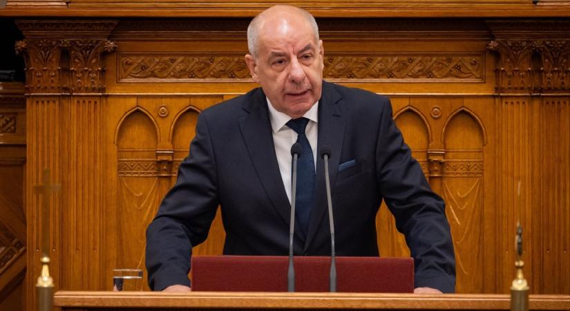 TASZ: Sulyok Tamás nem hajlandó elárulni, hogy milyen keresettel fordult a Velencei Bizottsághoz