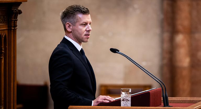 Magyar Péter eddigi talán legfontosabb parlamenti felszólalására készül - Az Országgyűlés ülése