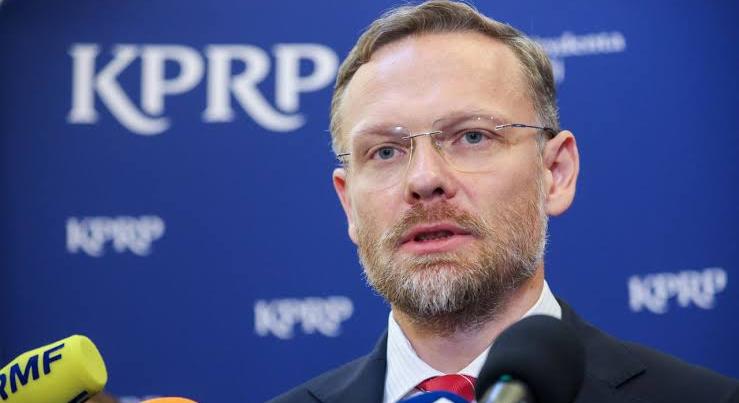 „Nincs stratégiai hiba”: Nawrocki válaszolt Szibihának Zelenszkij kitüntetésével kapcsolatban
