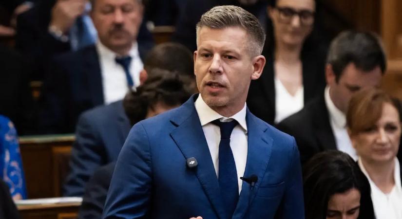 ÉLŐ: Erről beszélt Magyar Péter napirend előtt a Parlamentben