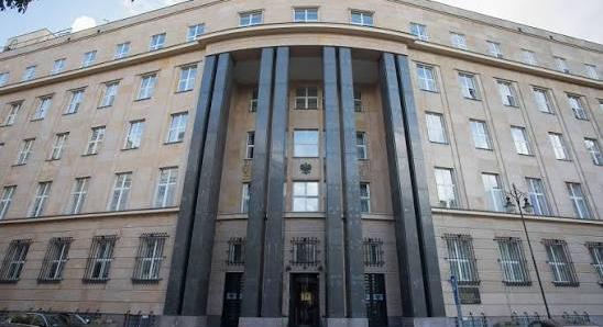 A lengyel elnöki hivatal megsértődött, amiért Zelenszkij a Nova Postával küldte vissza a Fehér Sas-rendet
