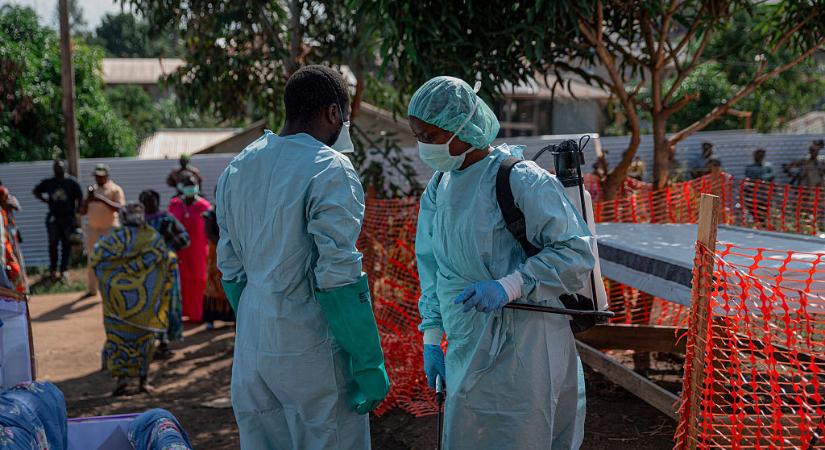 Ebola: ijesztő számok érkeztek – súlyosbodik a járvány