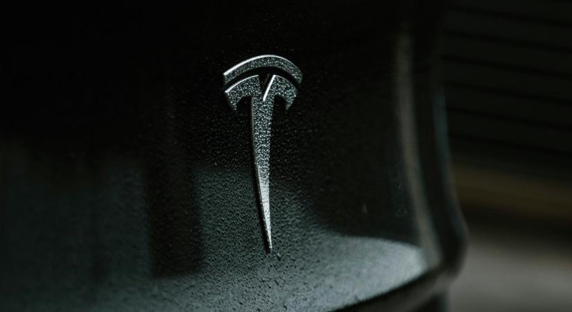 „Miért van az, hogy a Tesla messze a legjobban fogyó autó?” Mutatjuk