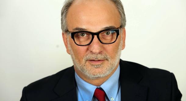 Lengyel politikusok is elkezdték visszaadni Nawrockinak kitüntetéseiket