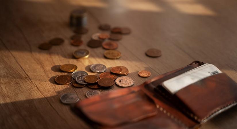 50 ezer forintot érhet, ha ilyen 5 forintost talál a pénztárcájában