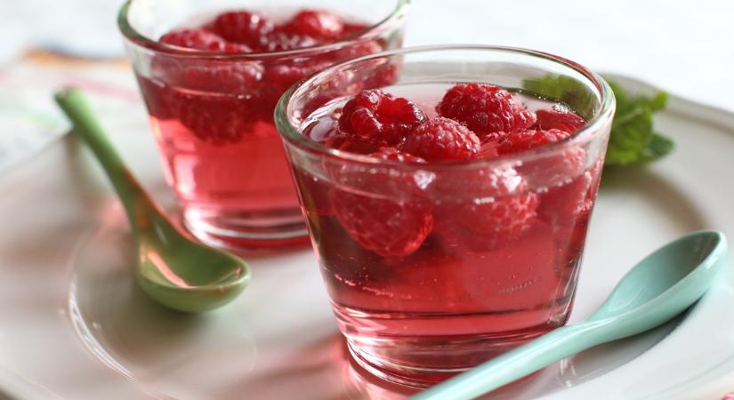 Rozé is került ebbe a hűsítő málnás desszerbe - recept