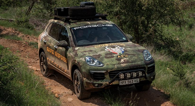 Nemes célt szolgál ez a Porsche