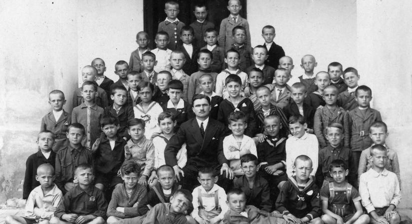 Sokuknak cipőjük sem volt, mégis kilométereket gyalogoltak, hogy a tanyai iskolába érjenek