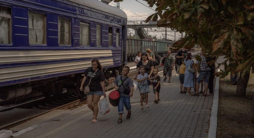 Hiába az ukrán drónsikerek, a Donbászban nyomulnak előre az oroszok