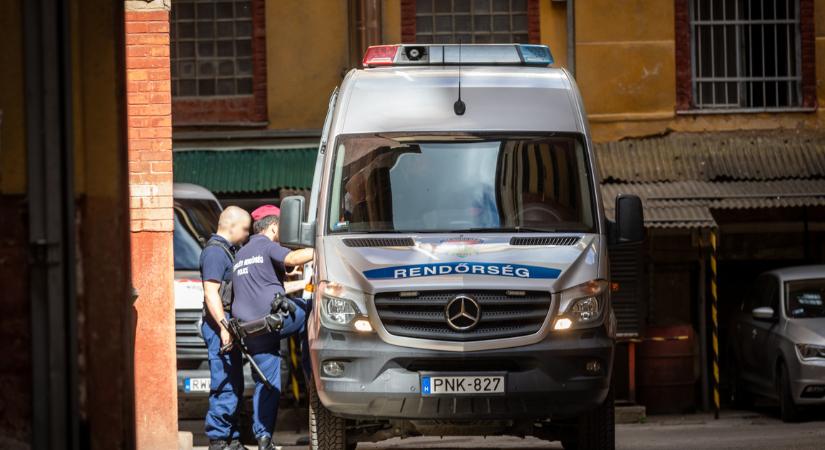 Az óbudai korrupciós ügyben történő letartóztatások előtt nem sokkal szerződött a XIII. kerület a botrány egyik cégével