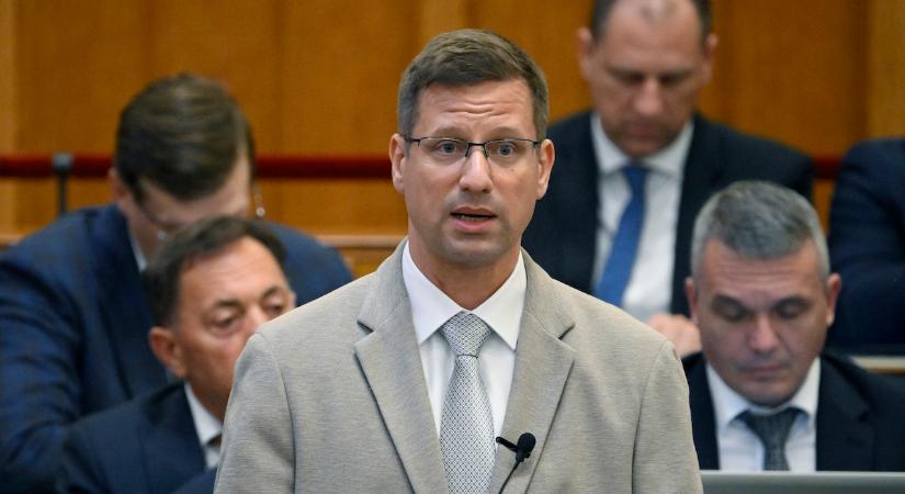 Gulyás Gergely: Időben szóljanak, nehogy öt év fizetését vissza kelljen adnom!